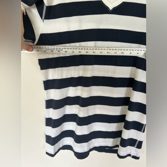 Lululemon Striped Tshirt - Picture 4 of 8